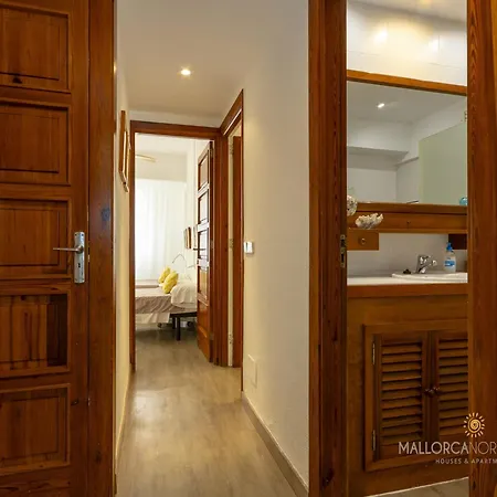 With Terrace Apartment *